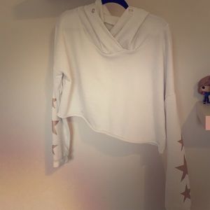 Extra large rue 21 cropped sweat shirt